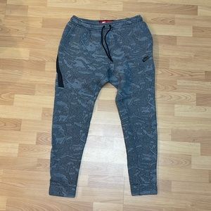 Mens Nike Joggers Jacquard light Grey Camo